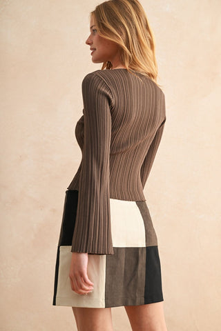 NIKKI LONG SLEEVE TOP - CHOCOLATE