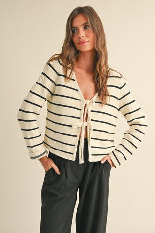 BRITT LONG SLEEVE KNITTED TIE FRONT - WHITE & BLACK