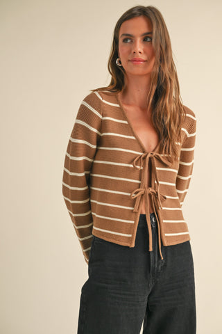 BRITT LONG SLEEVE KNITTED TIE FRONT - MOCHA & WHITE