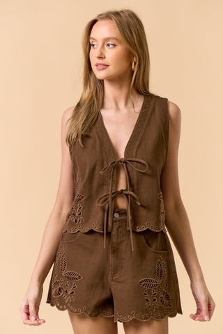 CONTRY EMBROIDERED VEST - BROWN