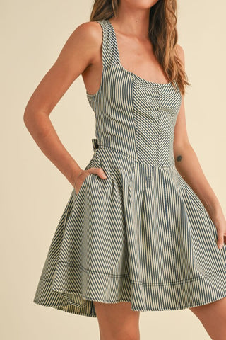 CONCERT CROSS BACK DRESS